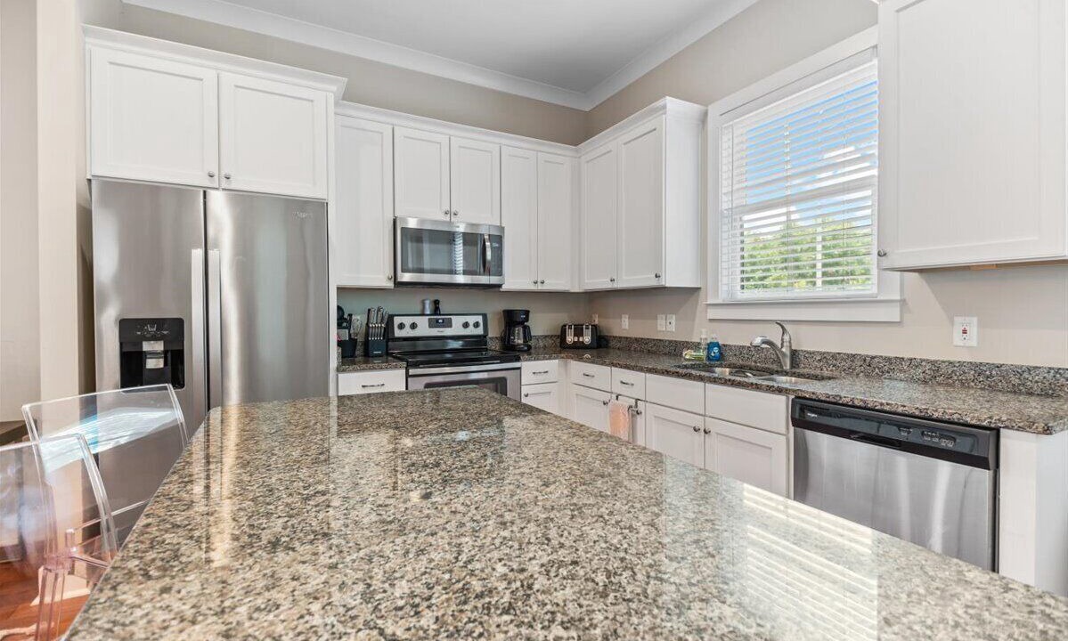 Photo of Kitchen in Midtown