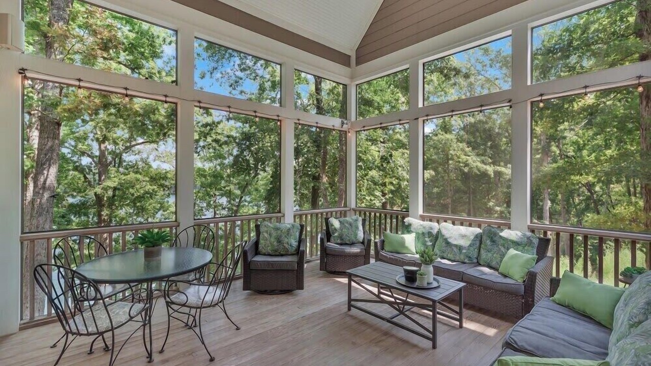 Photo of Livingroom in West Union