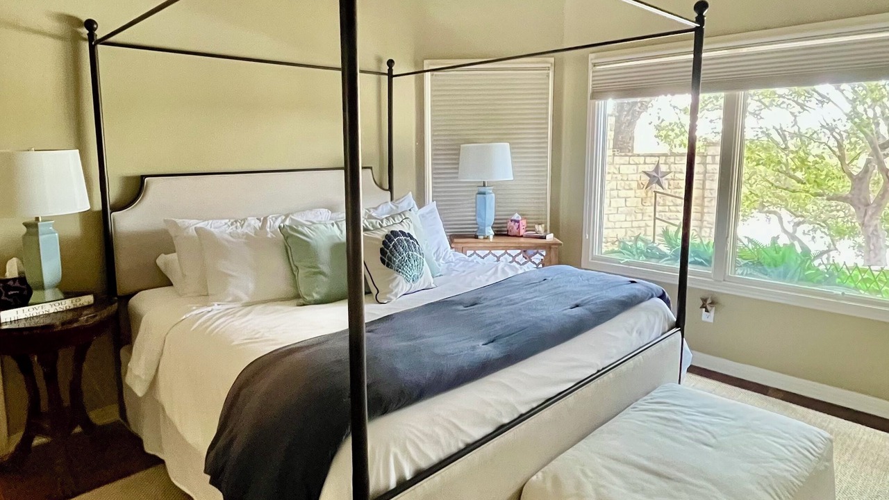 Photo of Bedroom in Spicewood