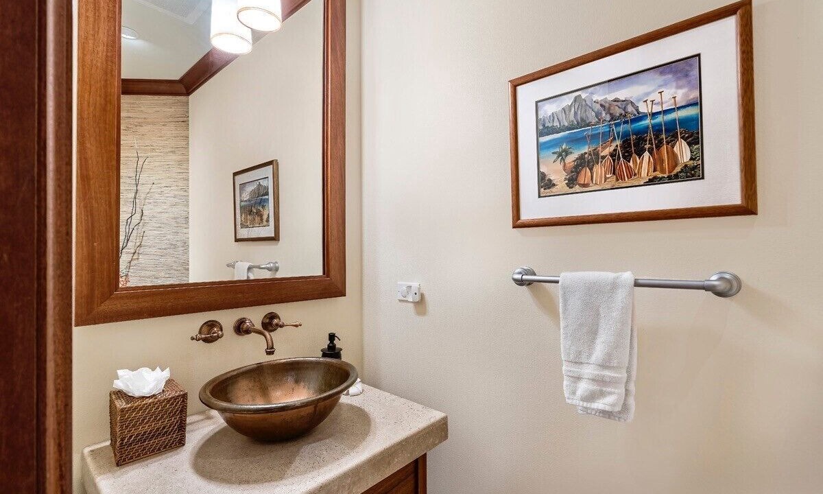Photo of Bathroom in Waikoloa
