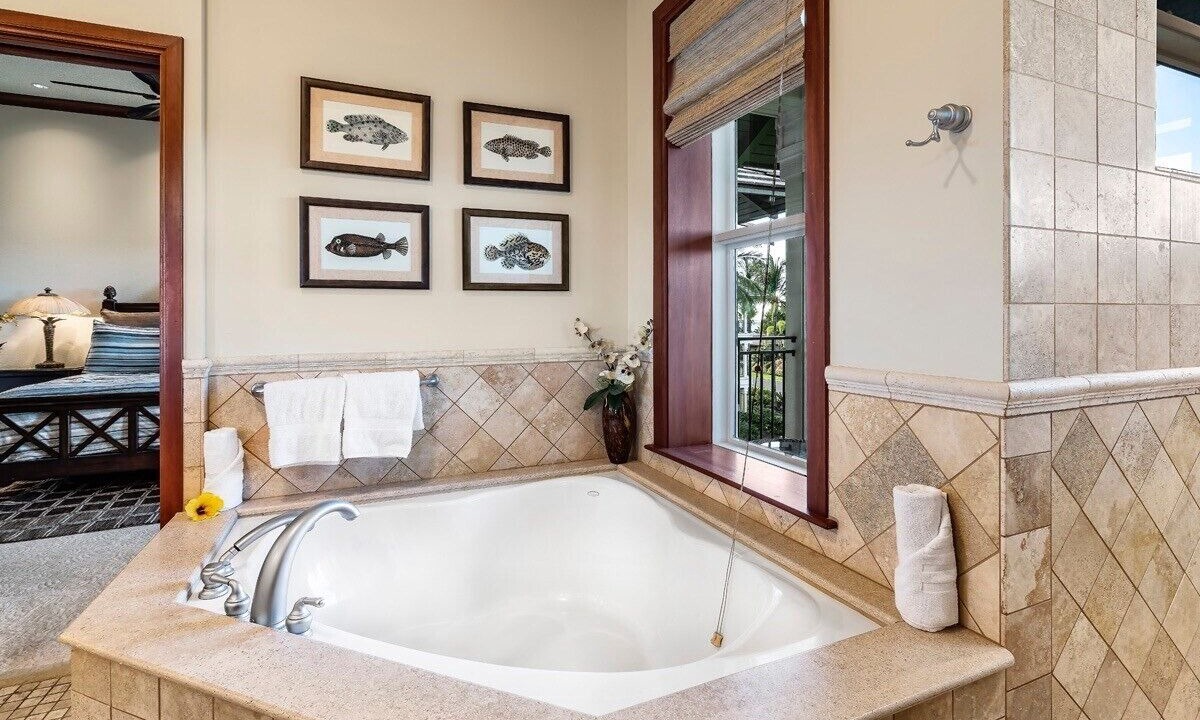 Photo of Bathroom in Waikoloa