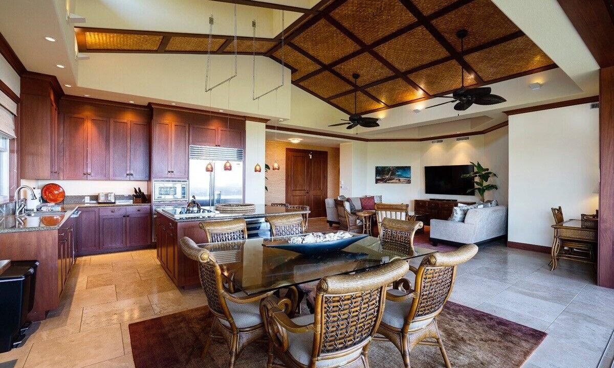Photo of Kitchen in Waikoloa