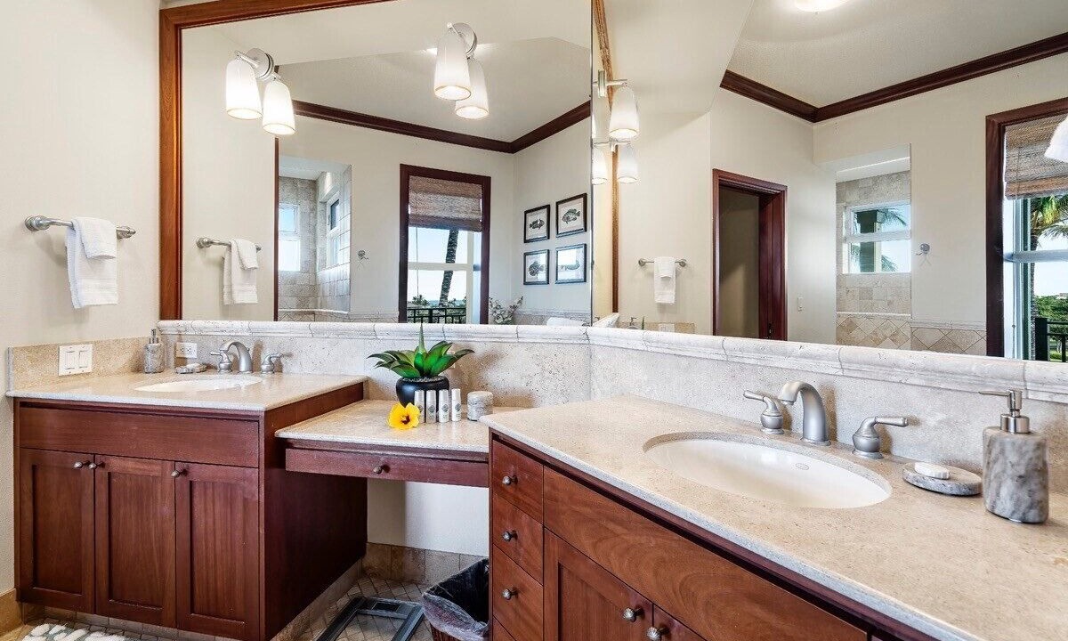 Photo of Bathroom in Waikoloa