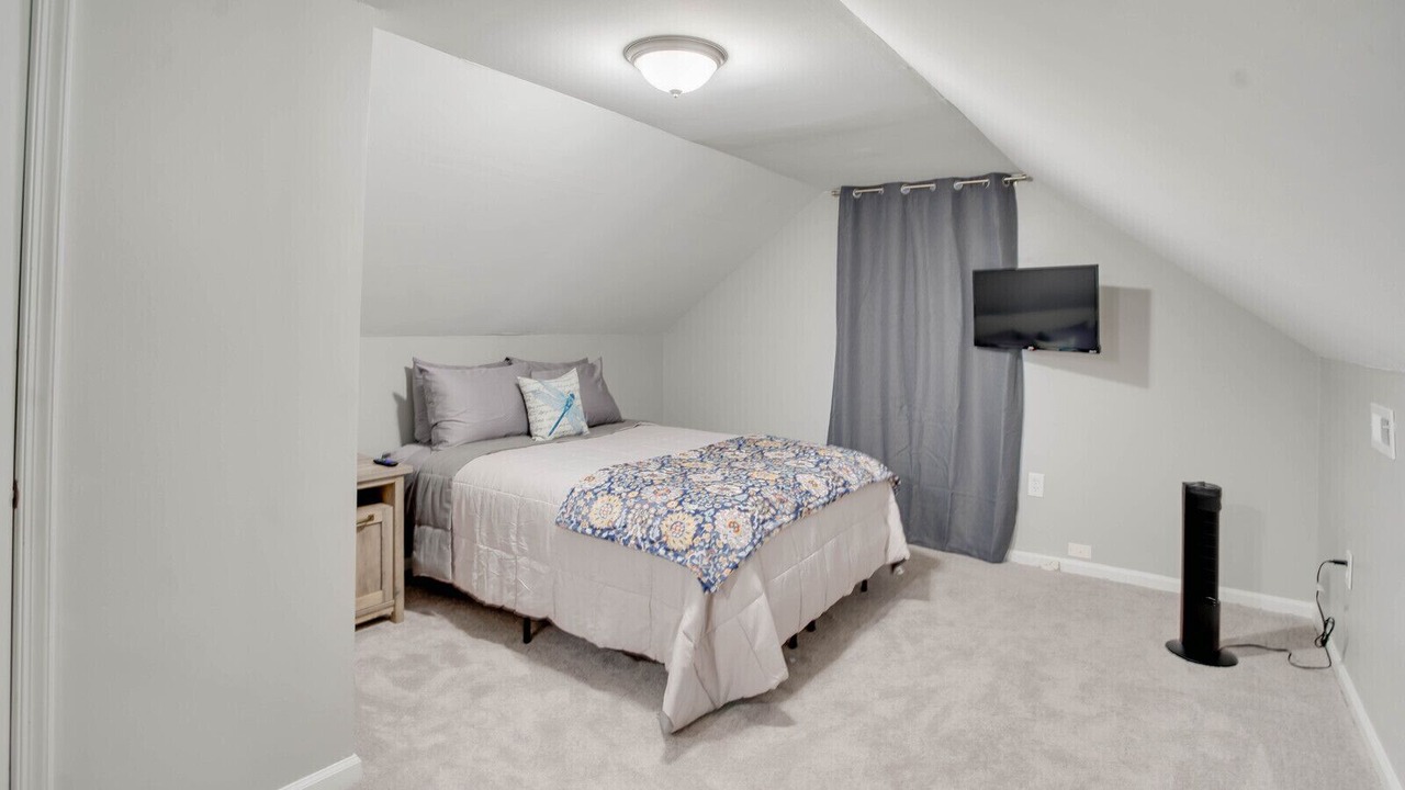 Photo of Bedroom in Hampton