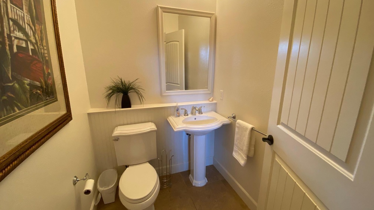 Photo of Bathroom in Kulalani