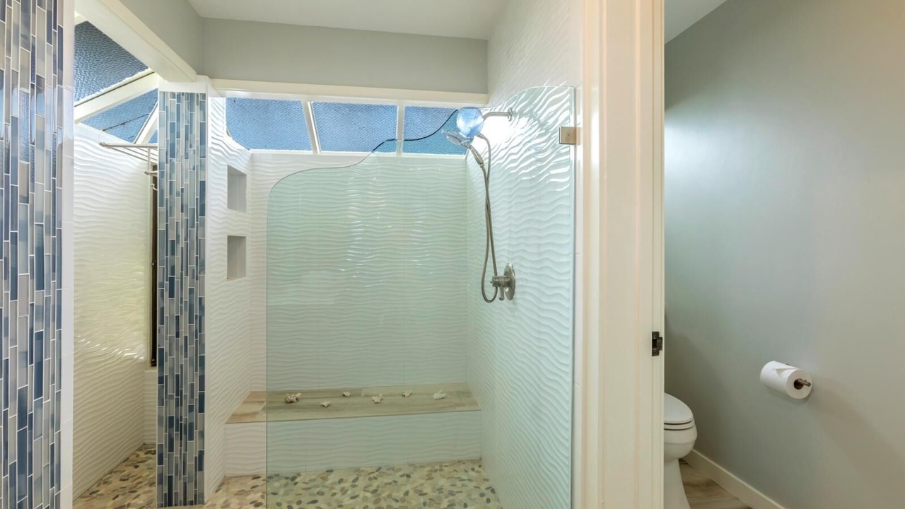 Photo of Bathroom in Napili