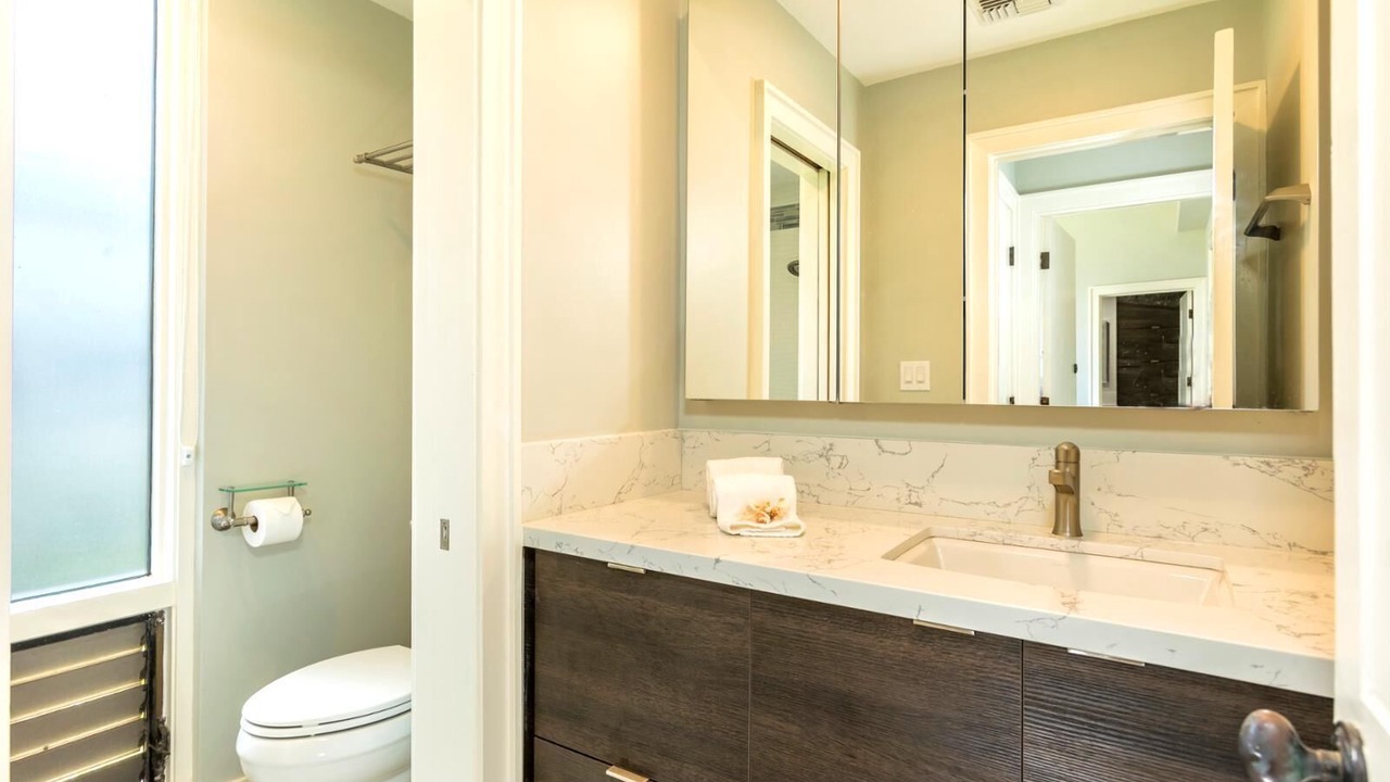 Photo of Bathroom in Napili