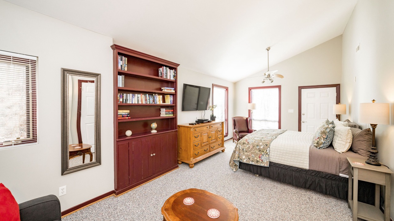 Photo of Bedroom in Lynchburg