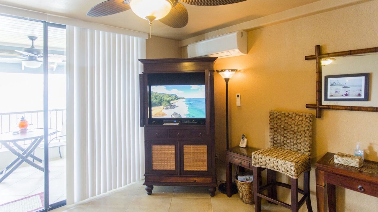 Photo of Bedroom in Historic Kailua Village