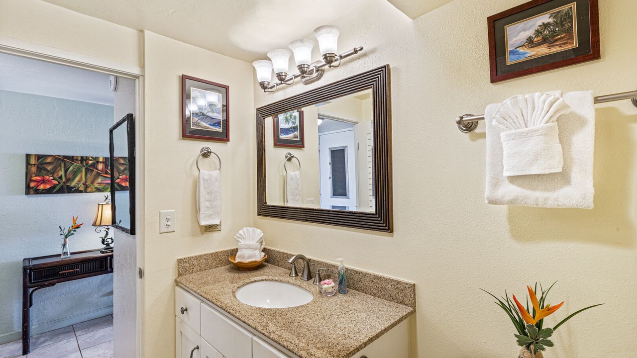 Photo of Bathroom in Honokowai