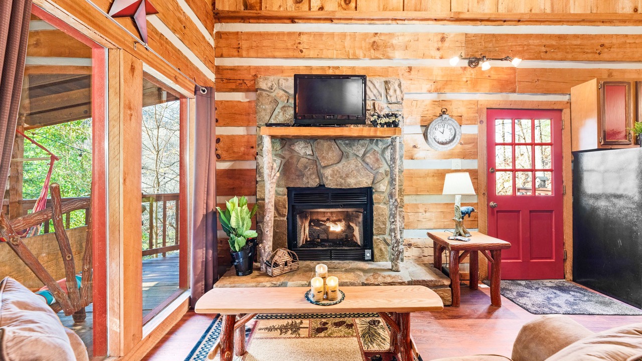 Photo of Livingroom in Smoky Mountains