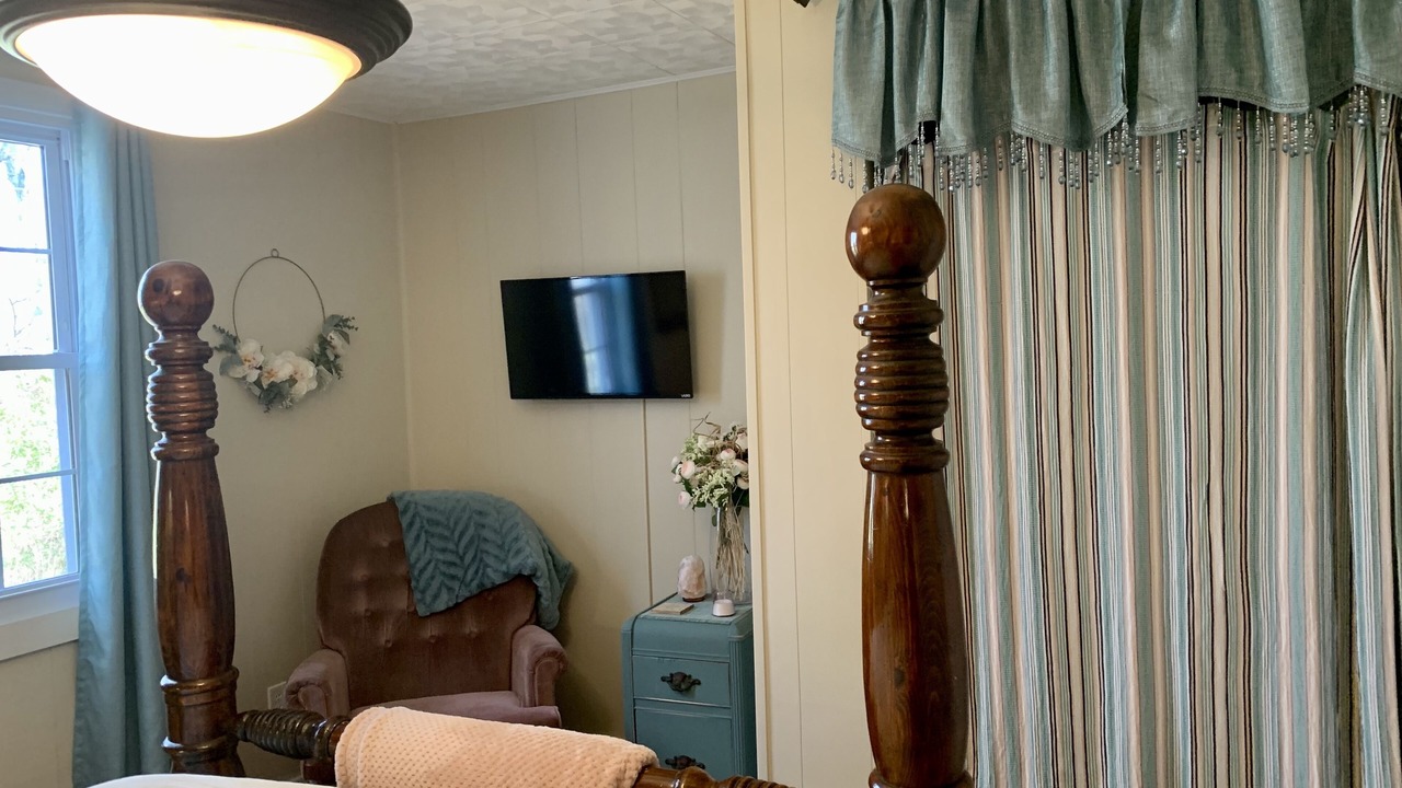 Photo of Bedroom in Fentress