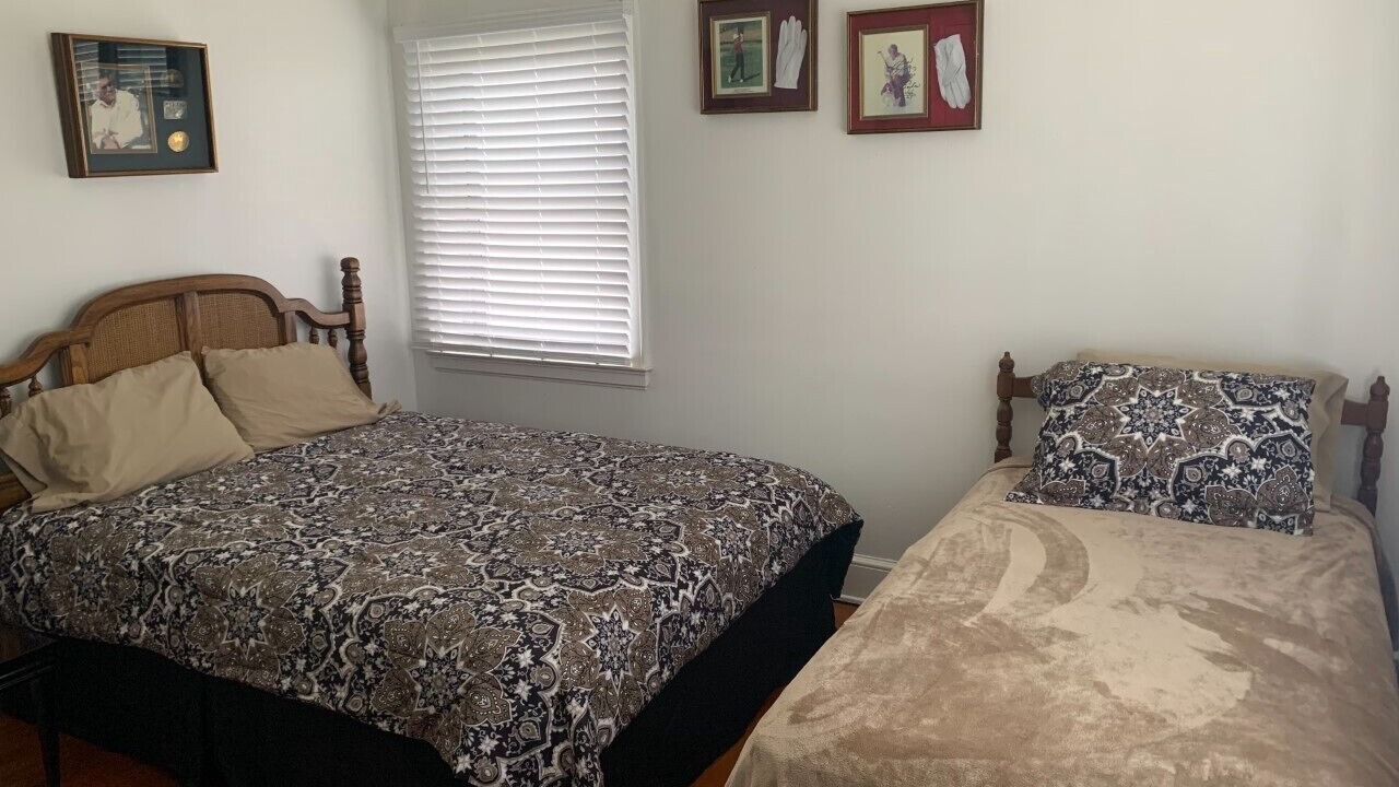 Photo of Bedroom in Centerville