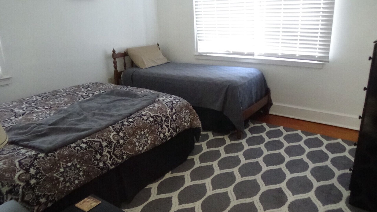 Photo of Bedroom in Centerville