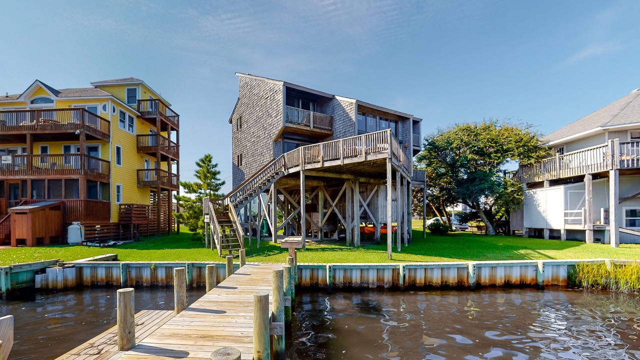 Photo of Outdoor in Brigands' Bay