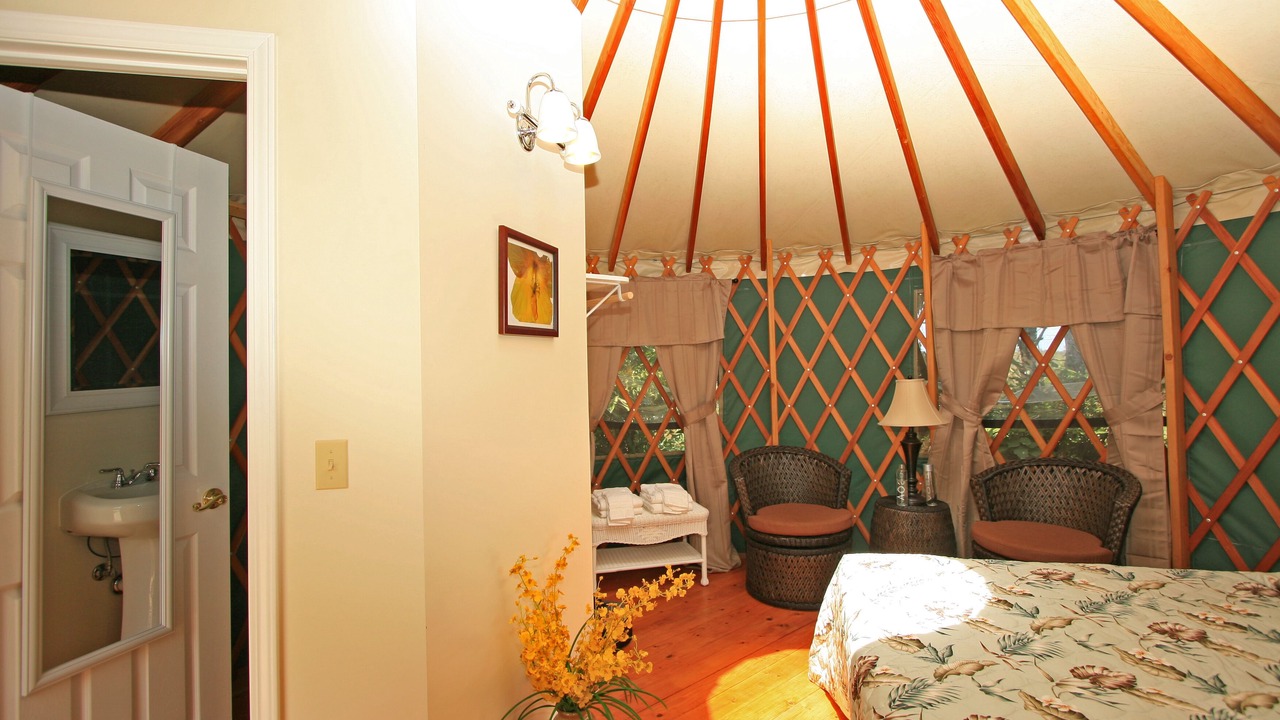 Photo of Bedroom in Kapaau