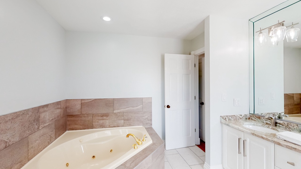 Photo of Bathroom in Buck Island