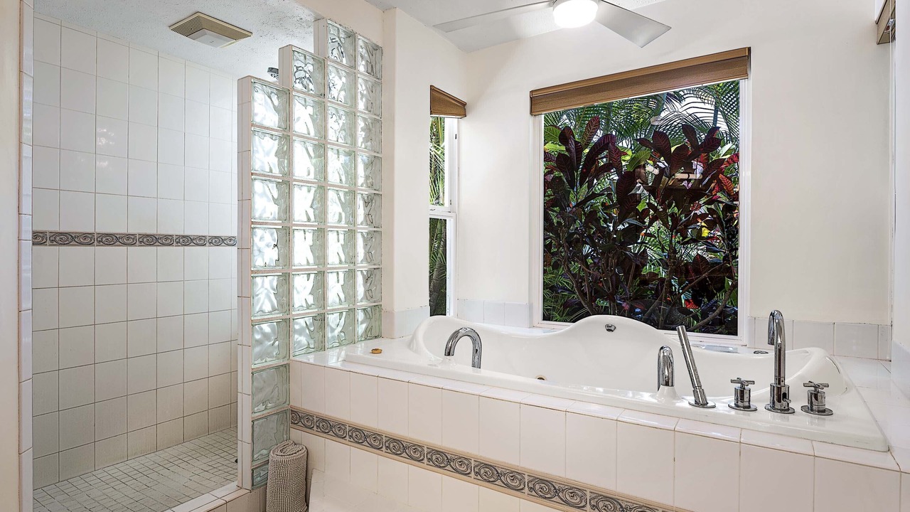 Photo of Bathroom in Kailua-Kona