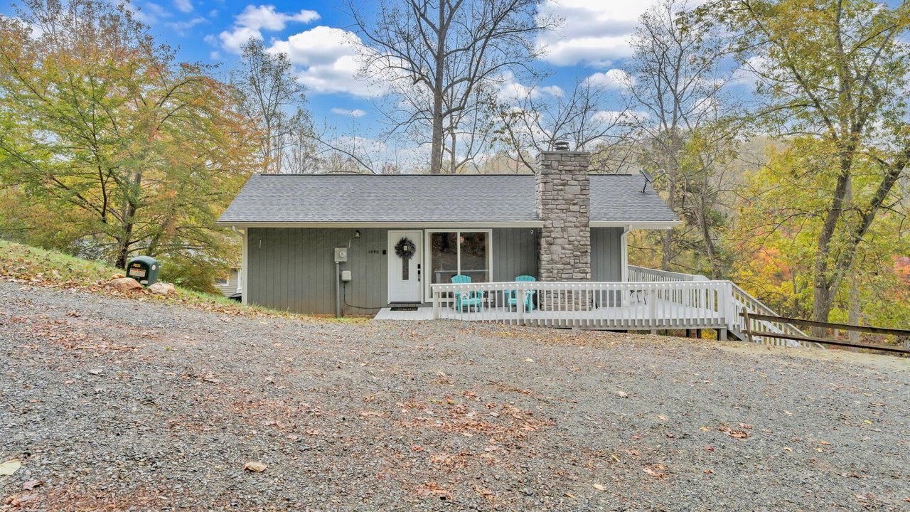 Photo of Outdoor in Moneta