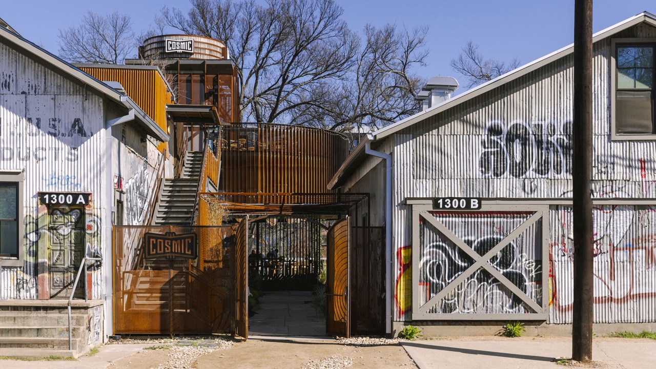 Photo of Outdoor in East Cesar Chavez
