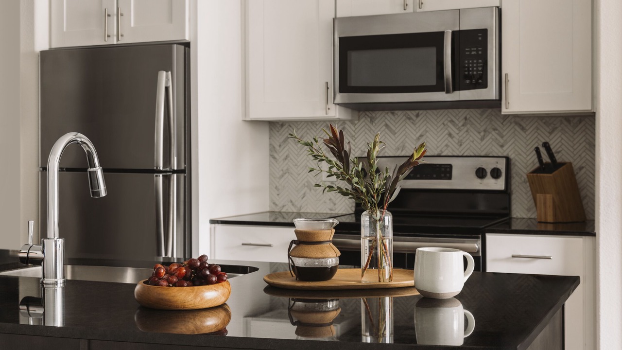 Photo of Kitchen in East Cesar Chavez