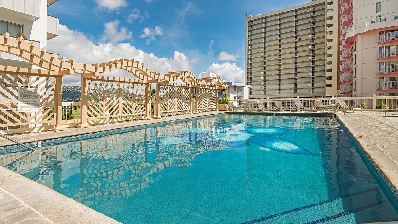 Photo of Outdoor in McCully - Moiliili