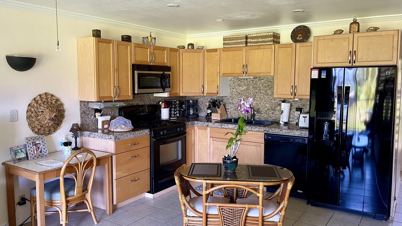 Photo of Kitchen in Kaunakakai