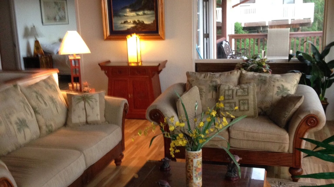 Photo of Livingroom in Hawaii Kai