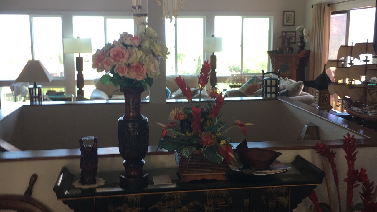 Photo of Livingroom in Hawaii Kai