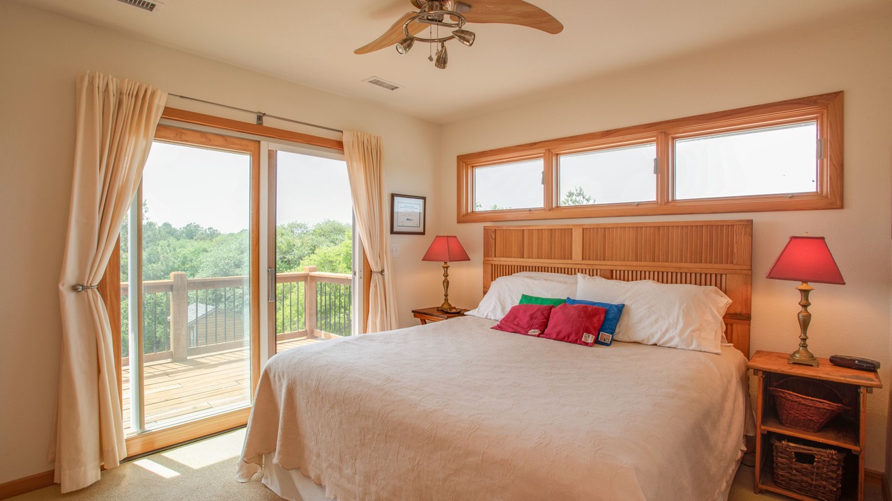 Photo of Bedroom in Carova Beach