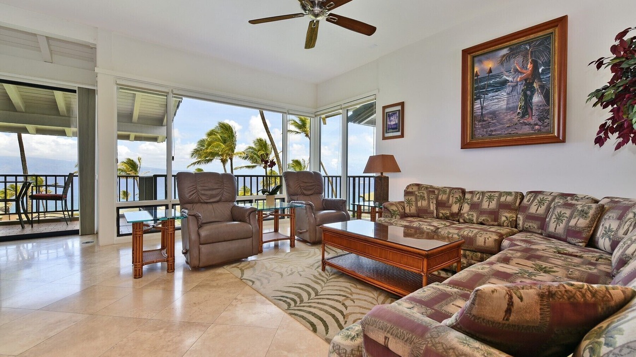 Photo of Livingroom in Napili