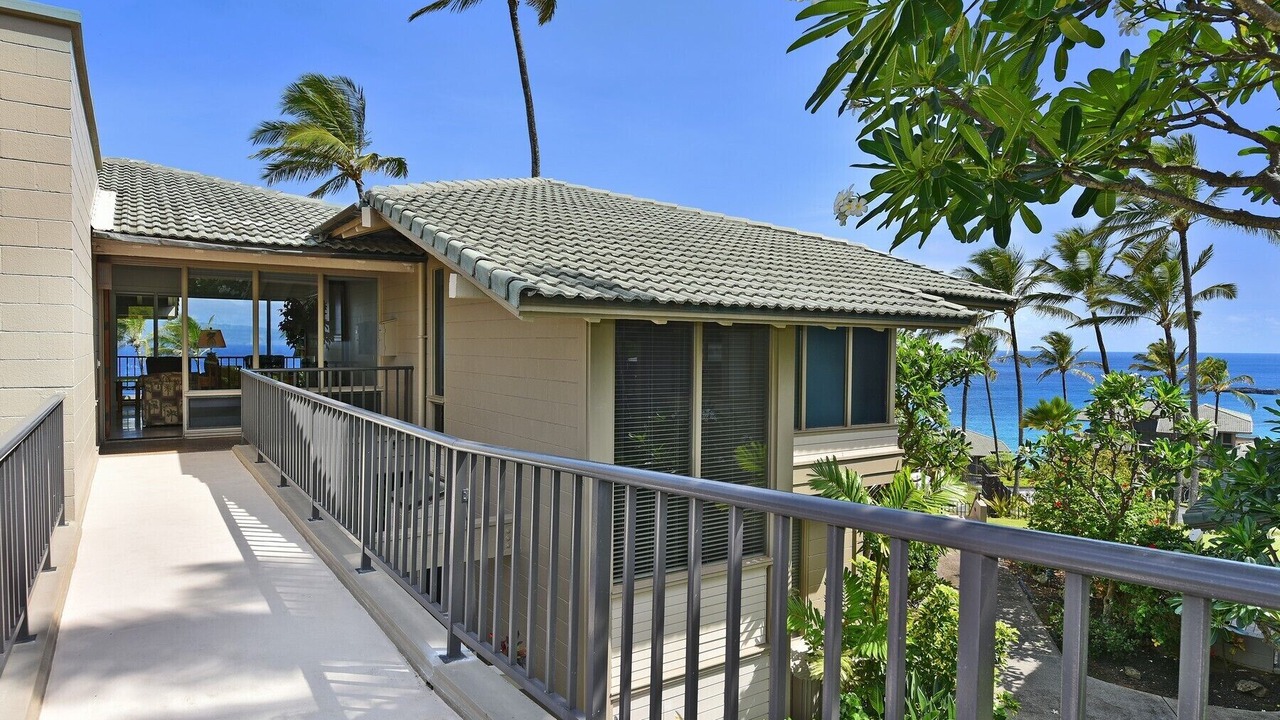 Photo of Others in Napili