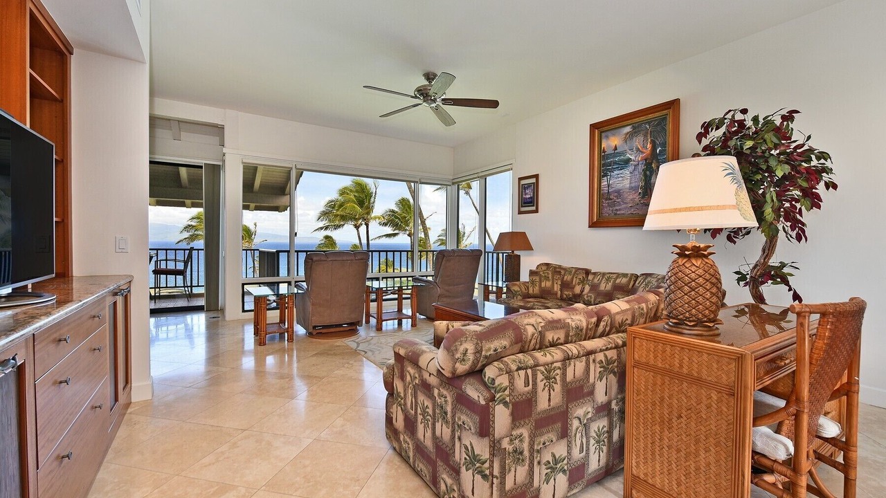 Photo of Livingroom in Napili