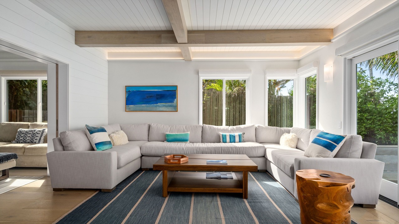 Photo of Livingroom in Paia
