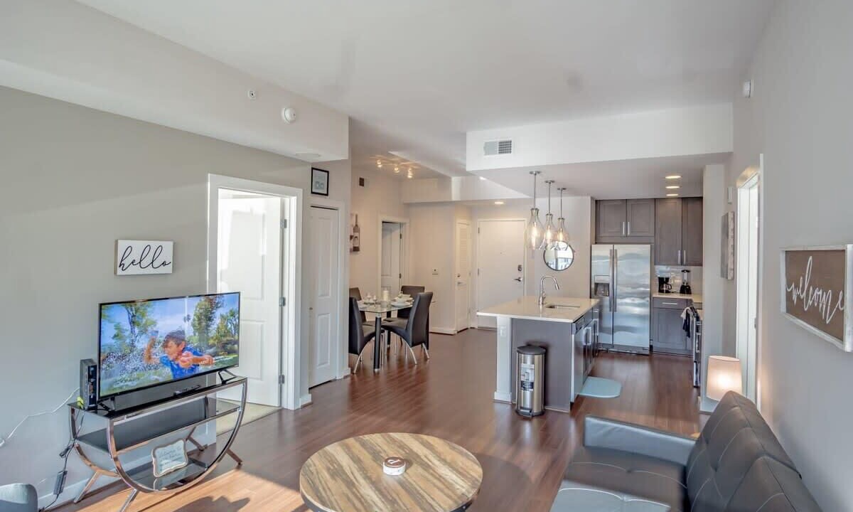 Photo of Livingroom in Lenox
