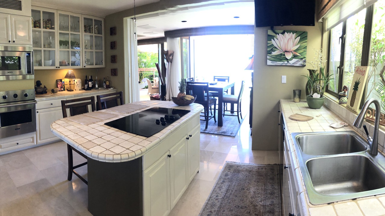 Photo of Kitchen in Diamond Head - Kapahulu - St. Louis