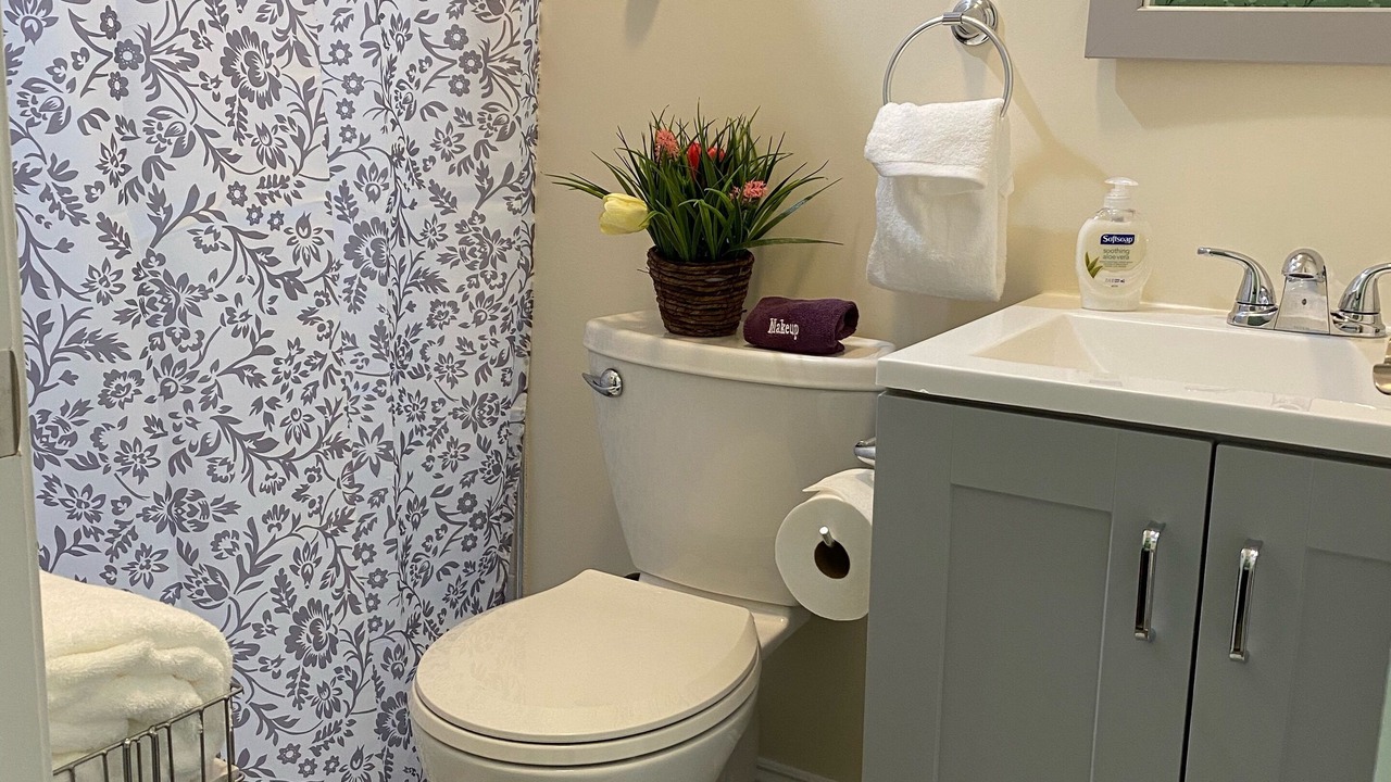 Photo of Bathroom in Tucker