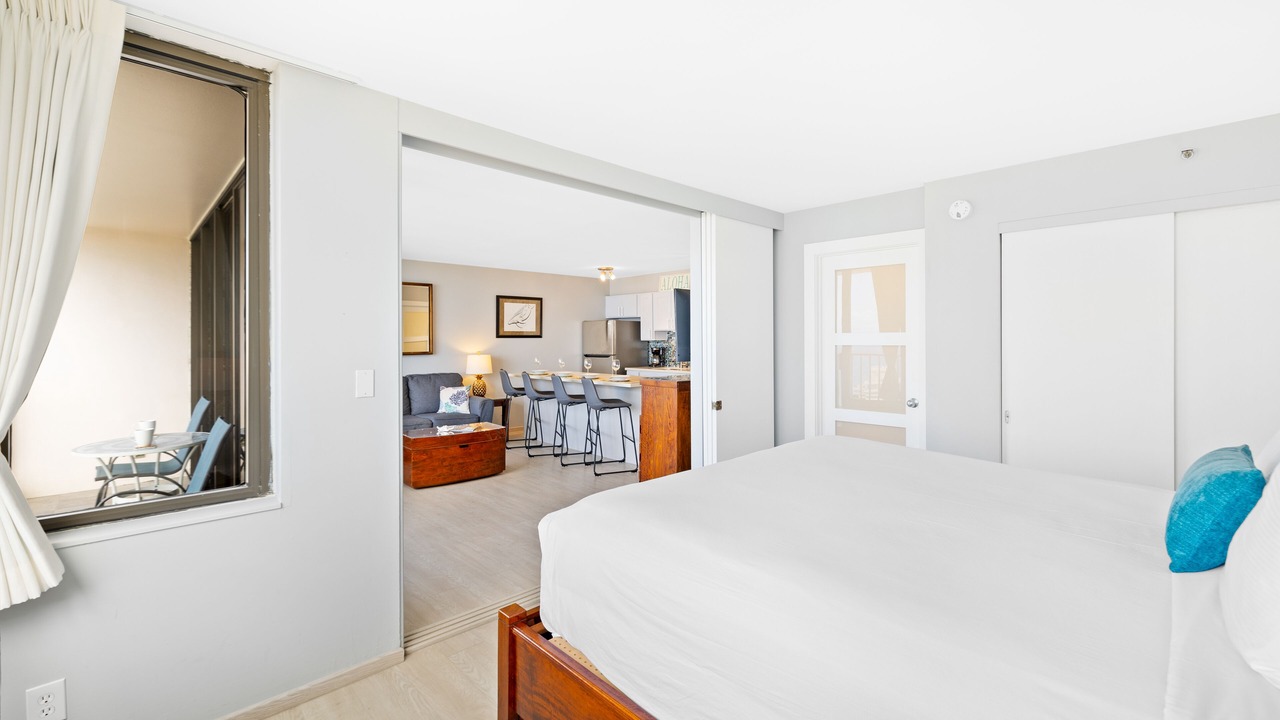 Photo of Bedroom in Waikiki