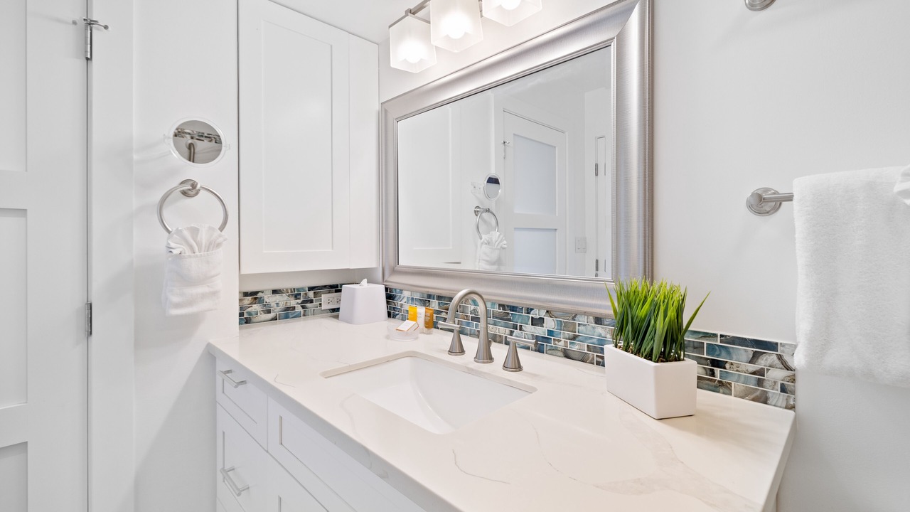 Photo of Bathroom in Waikiki