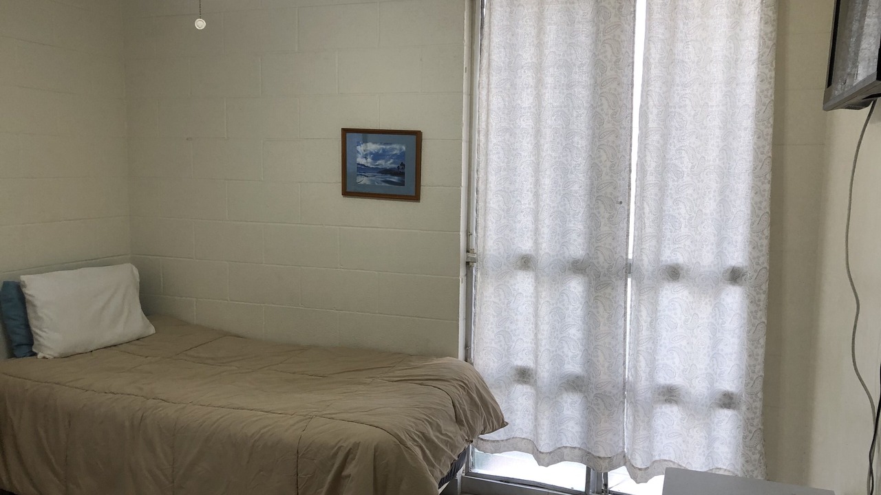 Photo of Bedroom in Waikiki