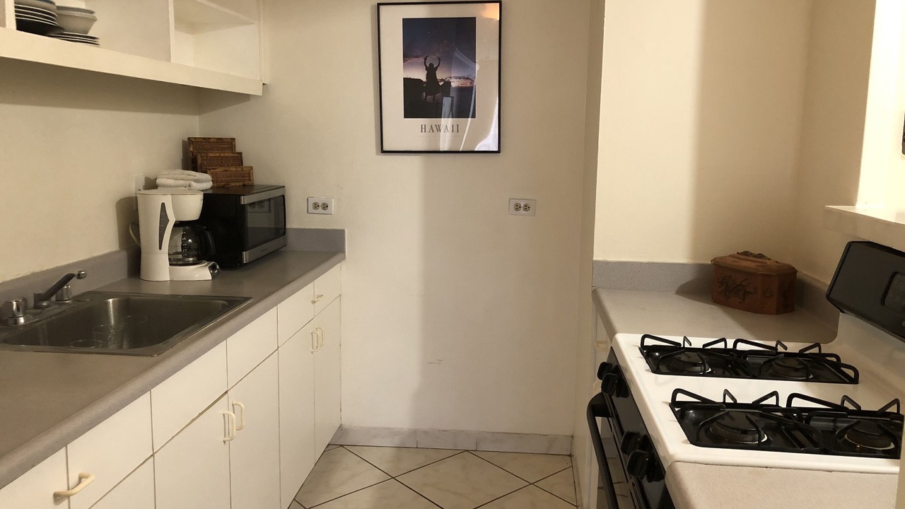 Photo of Kitchen in Waikiki