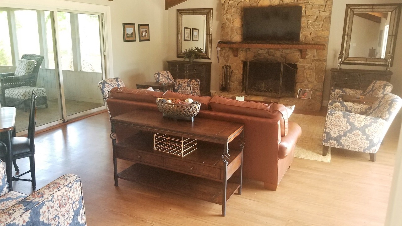 Photo of Livingroom in Conover