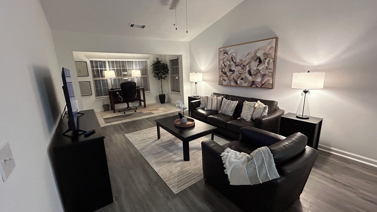 Photo of Livingroom in Alpharetta