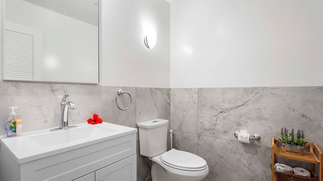 Photo of Bathroom in Waikoloa