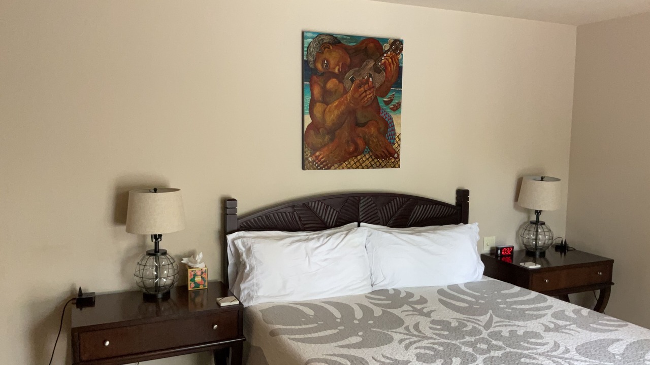 Photo of Bedroom in Kahaluu-Keauhou