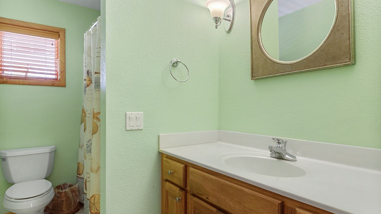 Photo of Bathroom in Ocean Hill