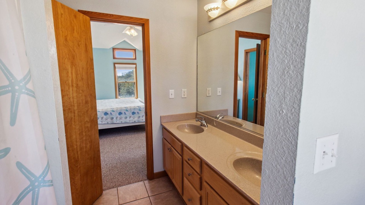 Photo of Bathroom in Ocean Hill