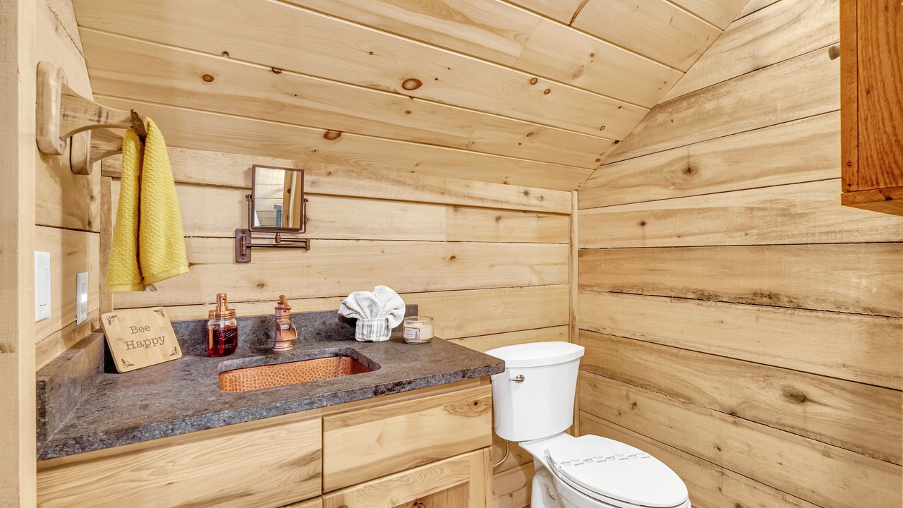 Photo of Bathroom in Smoky Mountains