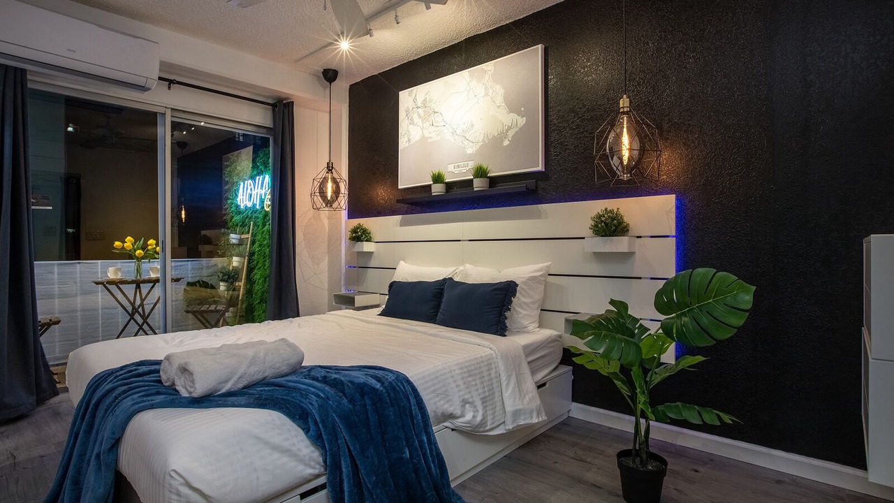 Photo of Bedroom in Diamond Head - Kapahulu - St. Louis