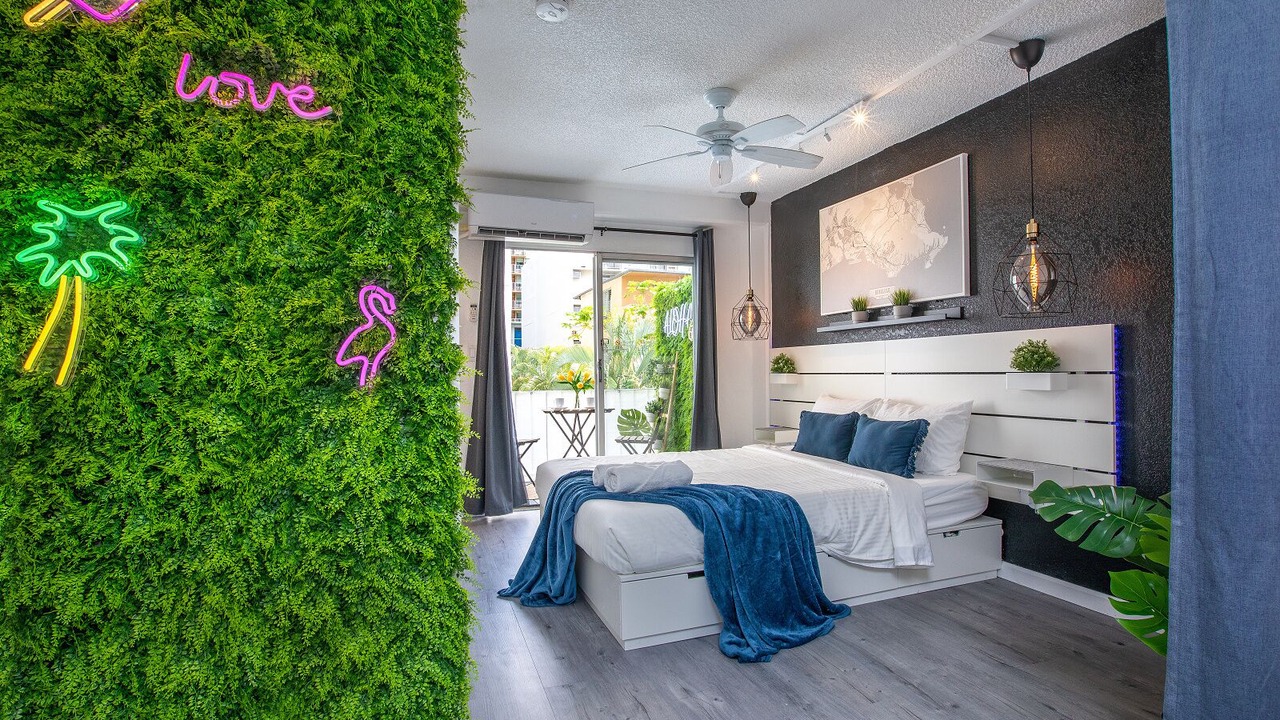 Photo of Bedroom in Diamond Head - Kapahulu - St. Louis